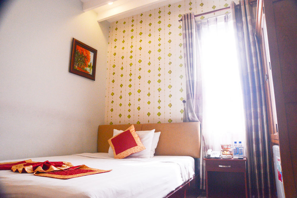 Sunflowers Hotel Airport Хошимін Екстер'єр фото