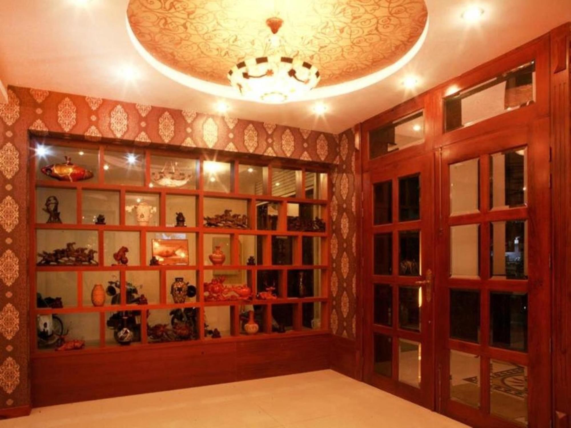 Sunflowers Hotel Airport Хошимін Екстер'єр фото