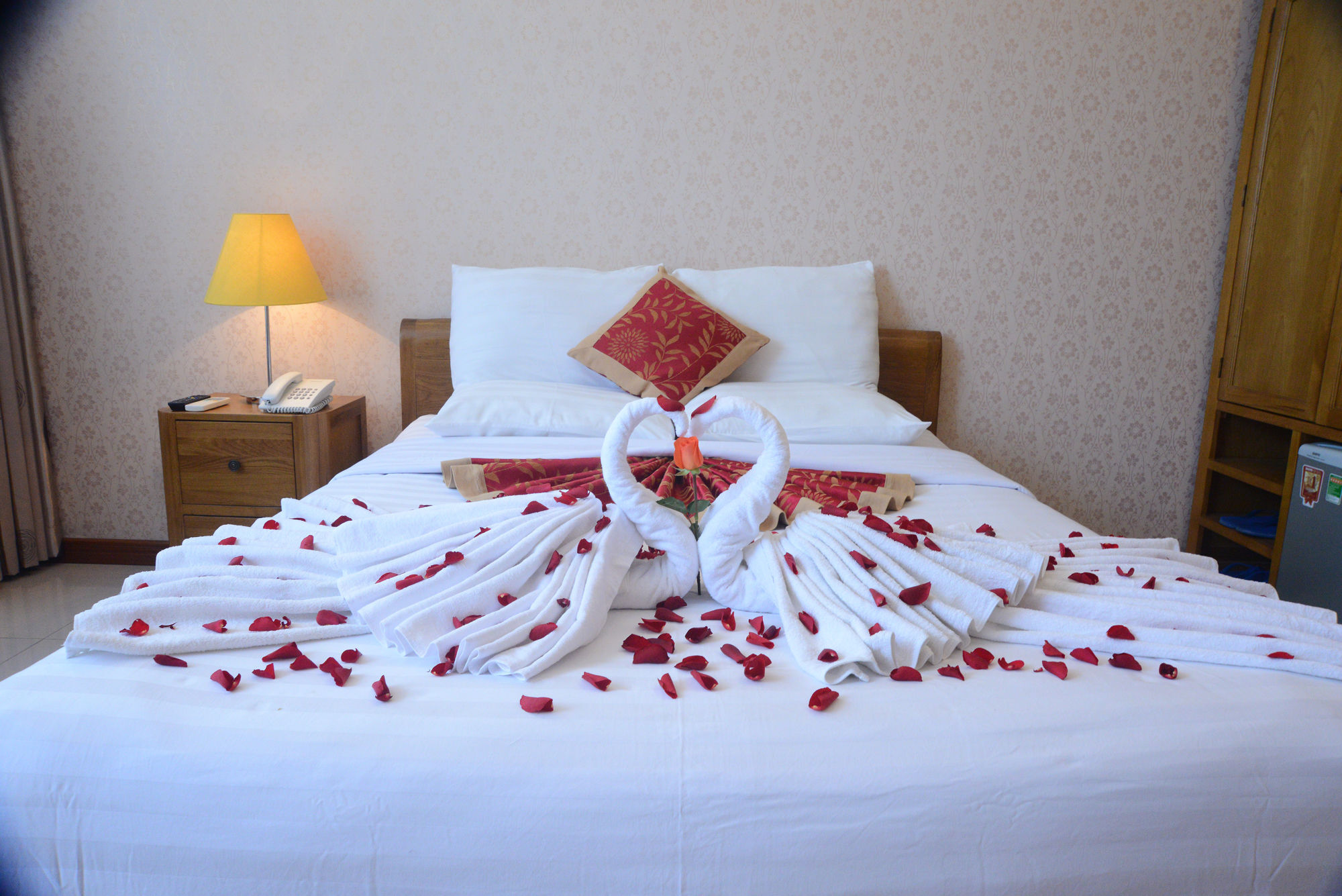 Sunflowers Hotel Airport Хошимін Екстер'єр фото