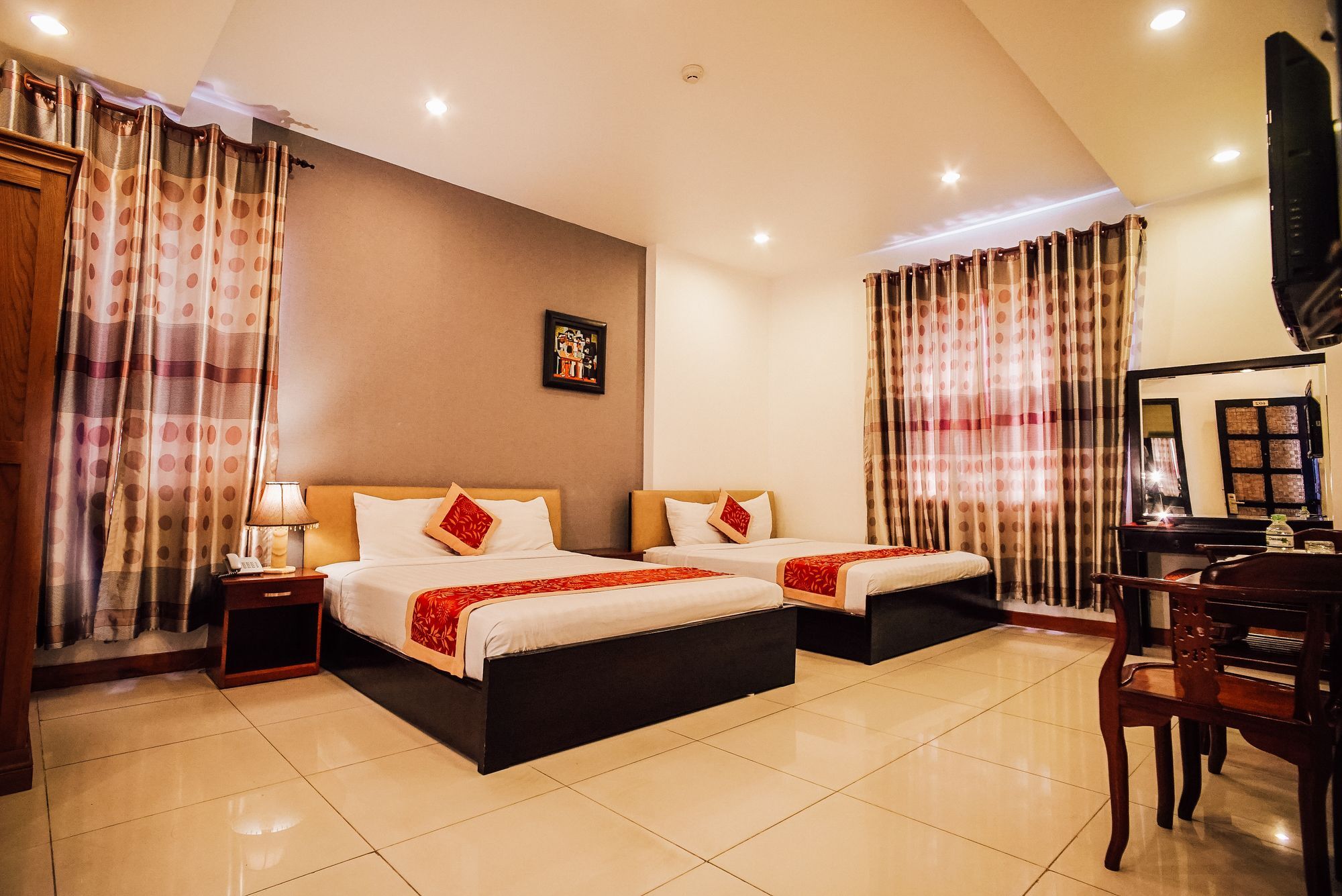 Sunflowers Hotel Airport Хошимін Екстер'єр фото