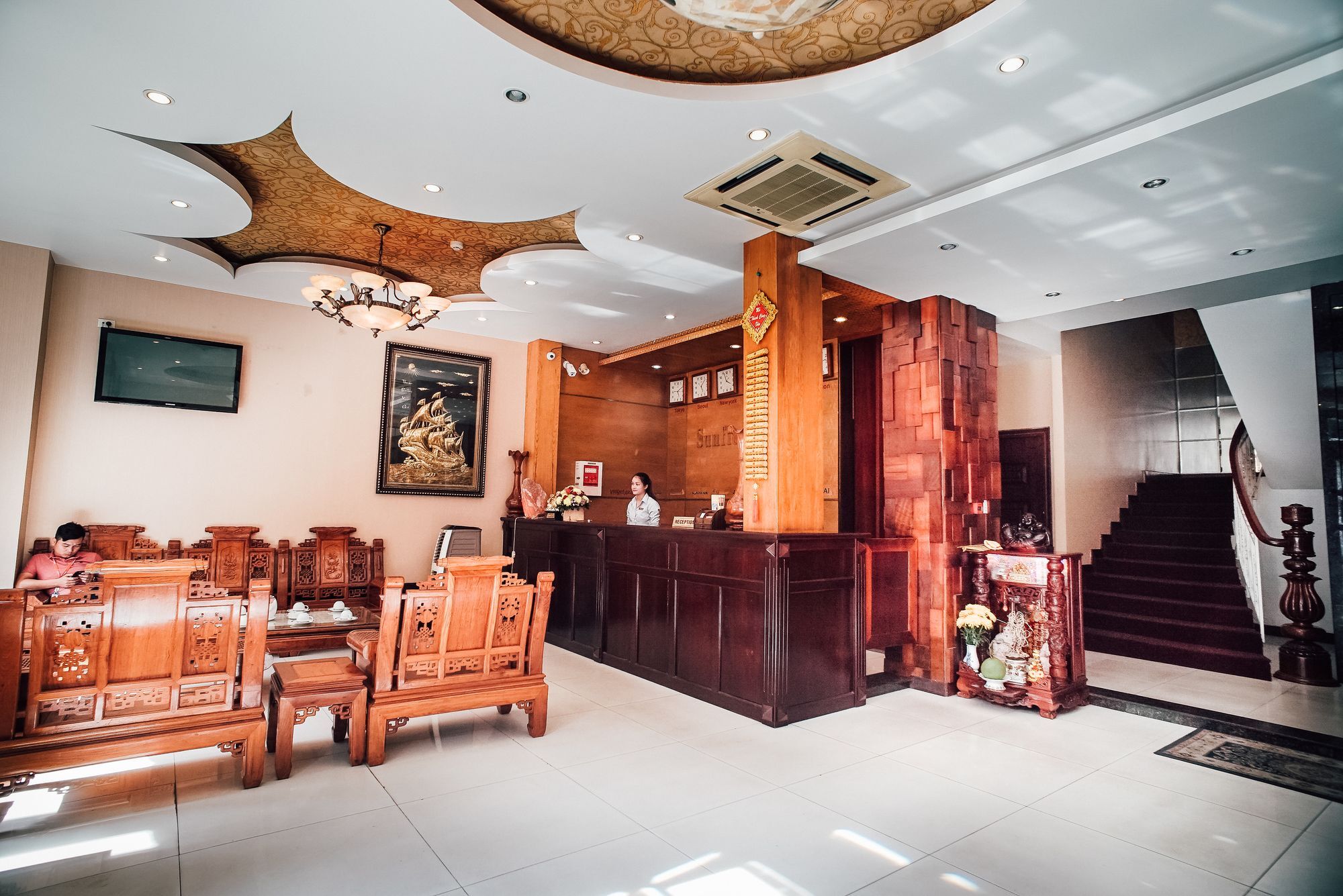 Sunflowers Hotel Airport Хошимін Екстер'єр фото